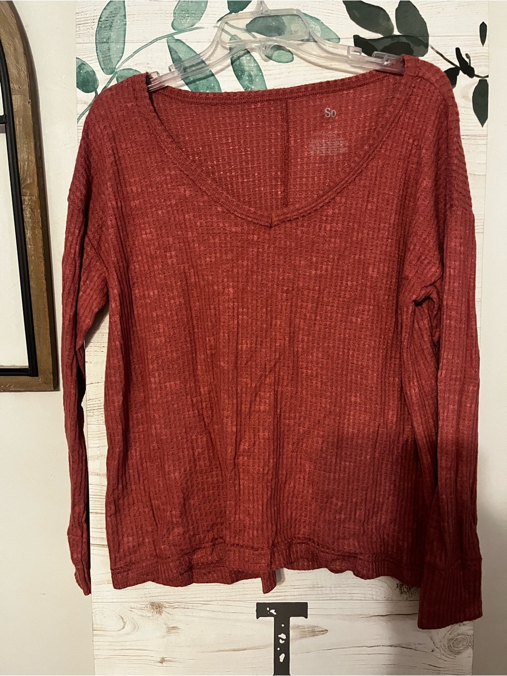 SO Ribbed V-Neck Long Sleeve Top - Rust